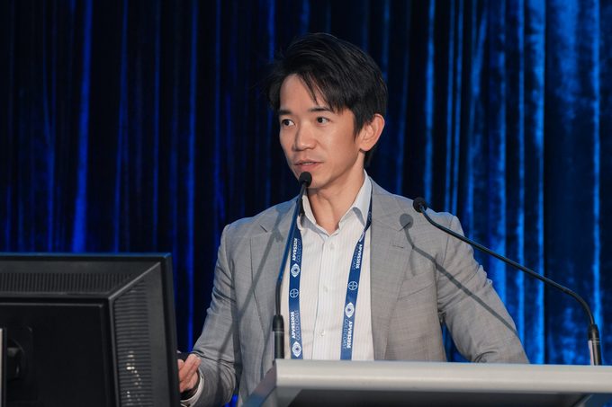 Dr. Wong Chee Wai speaking at the APVRS 2026 Congress, Gold Coast, Australia